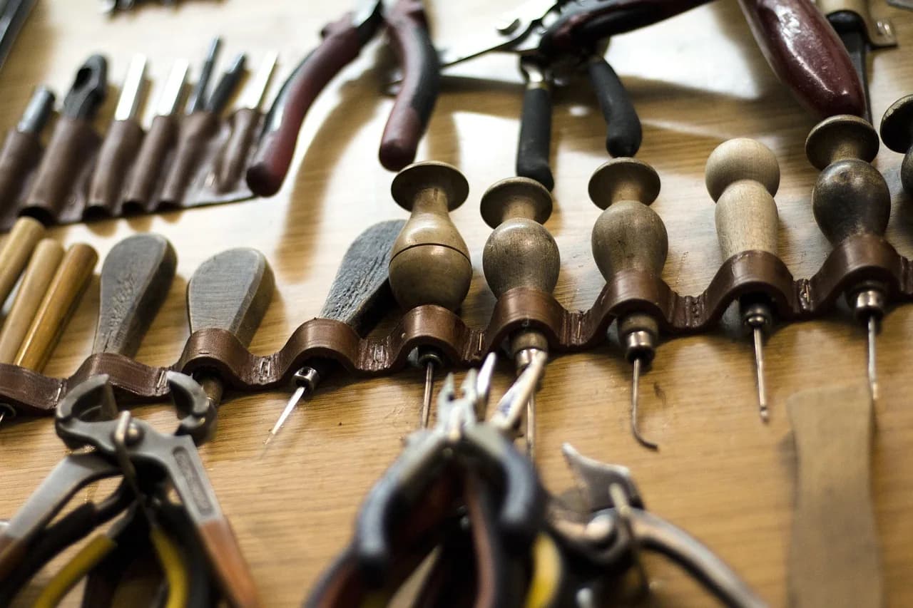 Footwear production tools and finishing work